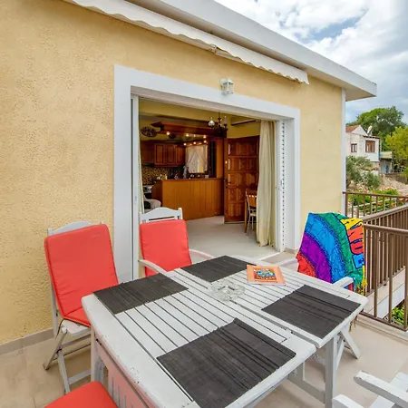 Holiday home Alex Seaview *